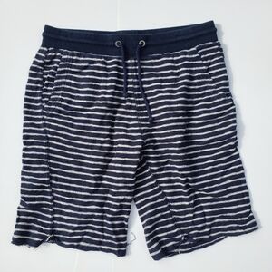$6 shorts blowout Aeropostale striped shorts size medium